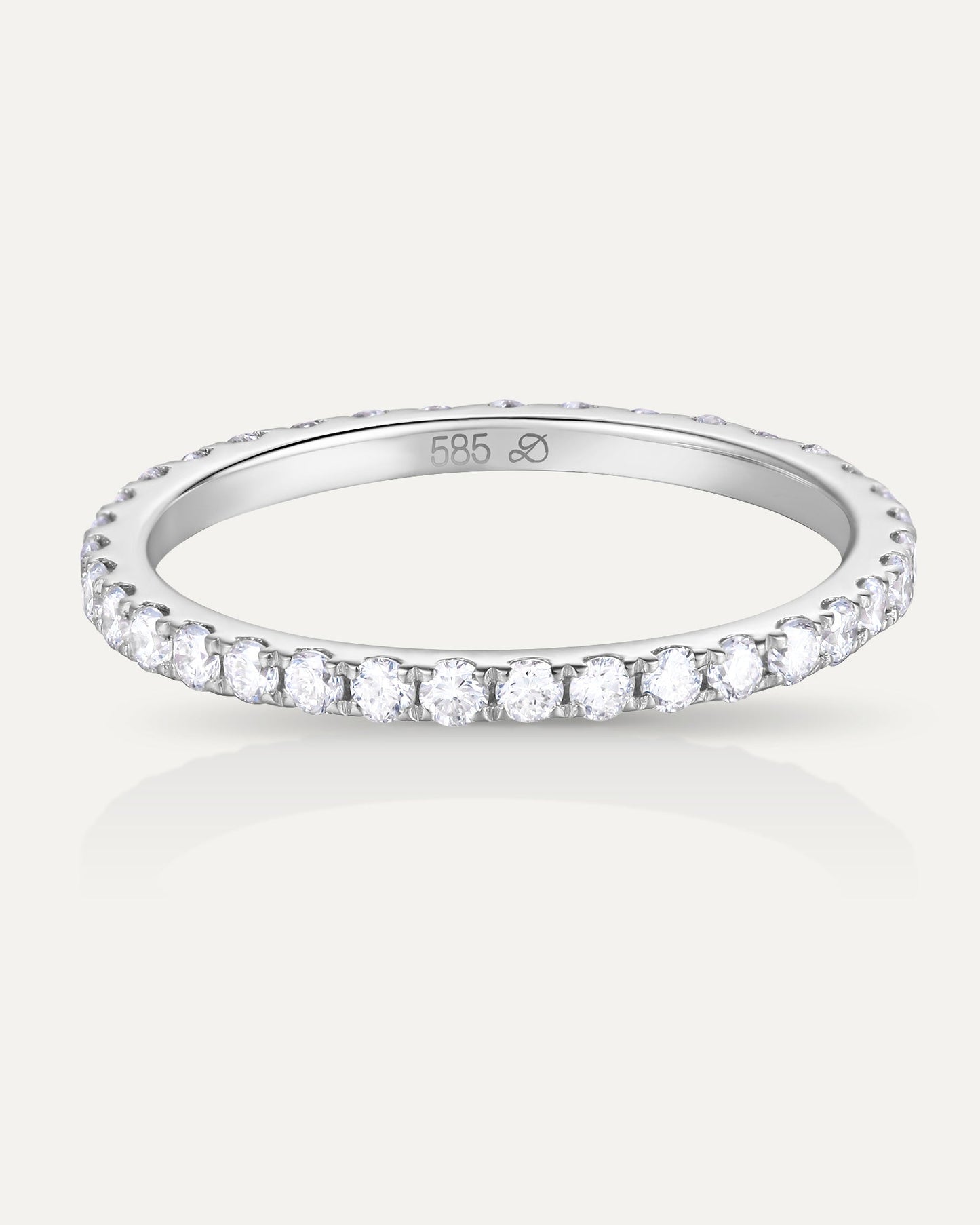 Bague d'alliance pavée en or blanc recyclé 14 carats et diamant de synthèse