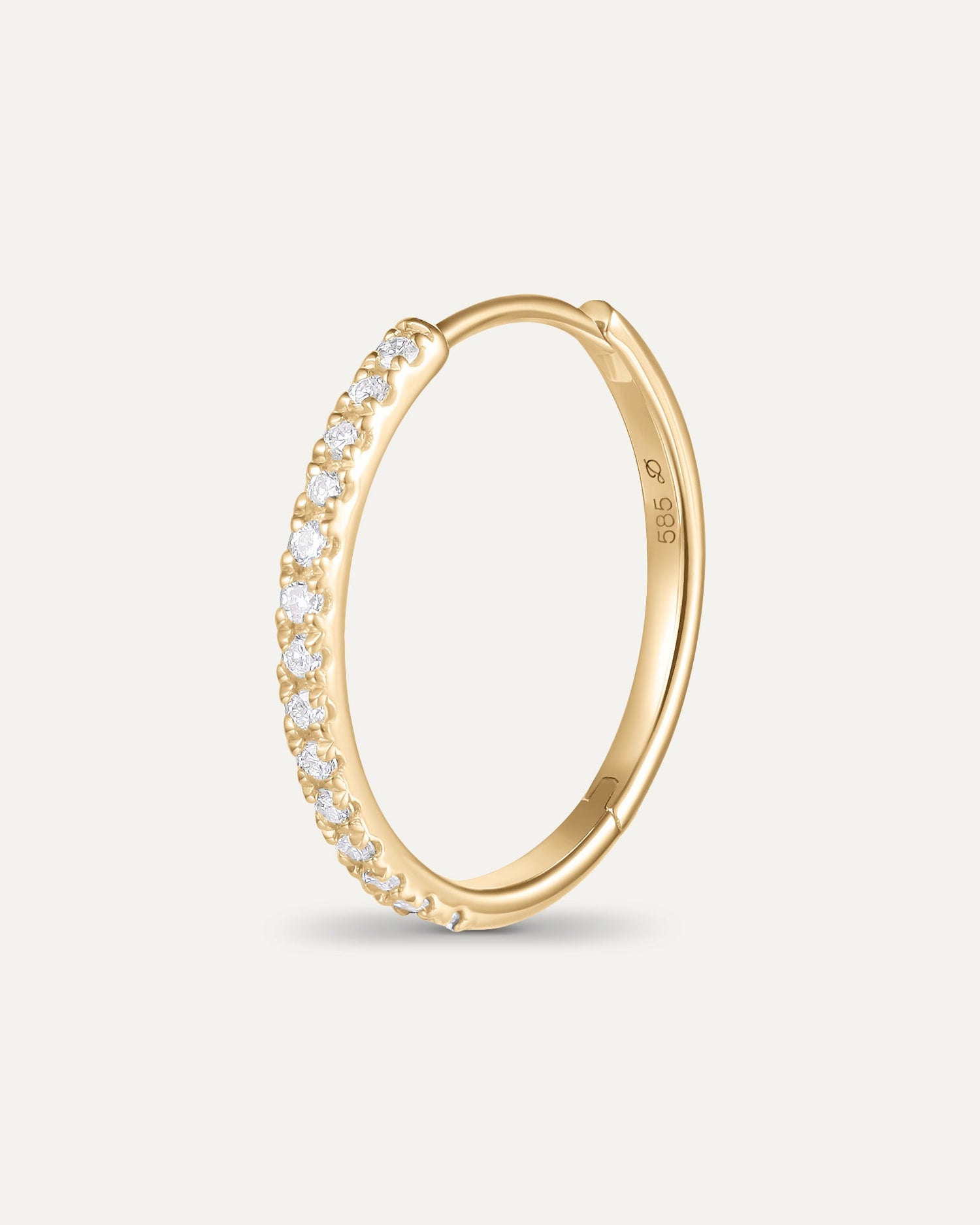 Créole pavée en or jaune recyclé 14 carats et diamant de synthèse