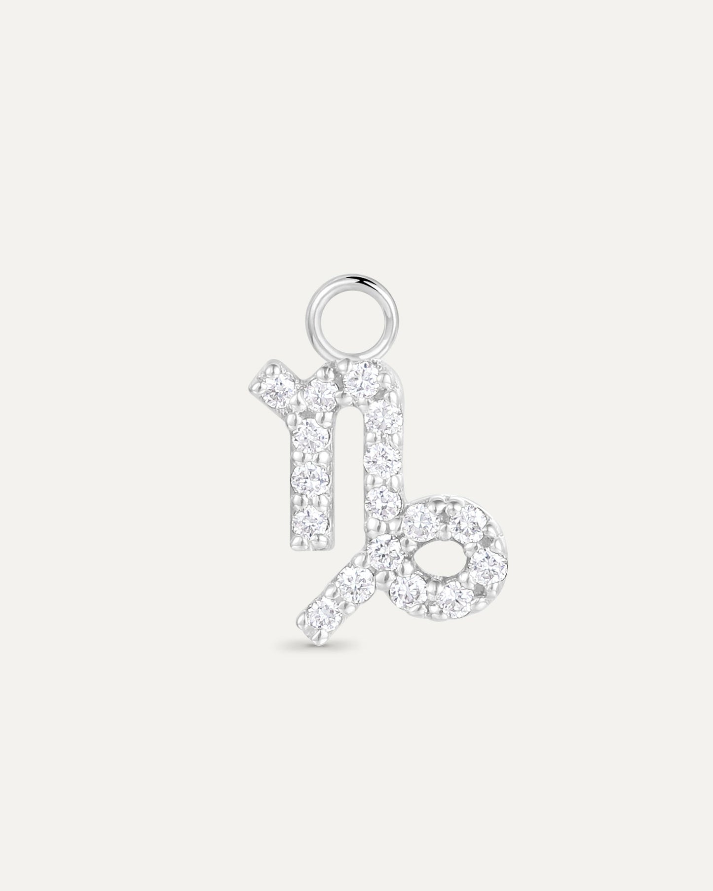 Charm Signe astrologique Capricorne en or blanc recyclé 14 carats et diamant de synthèse
