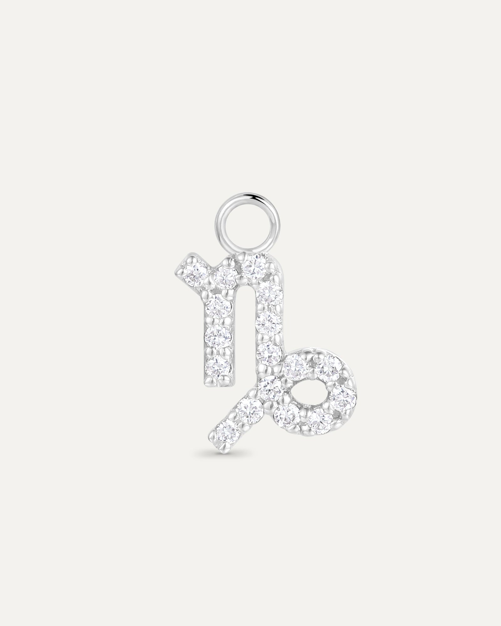 Charm Signe astrologique Capricorne en or blanc recyclé 14 carats et diamant de synthèse