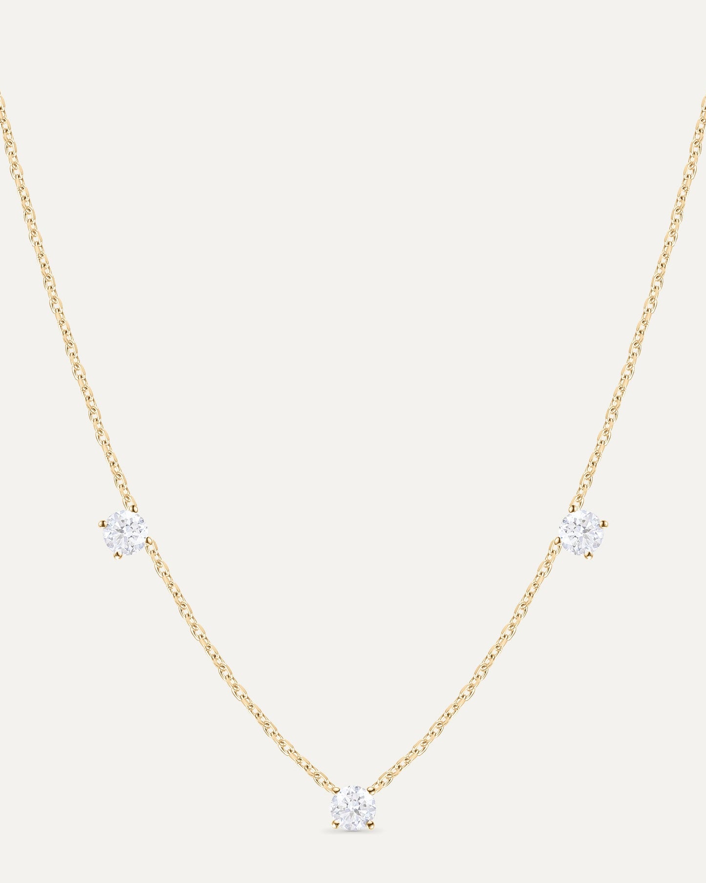 Collier trois diamants en or jaune recyclé 14 carats et diamant de synthèse