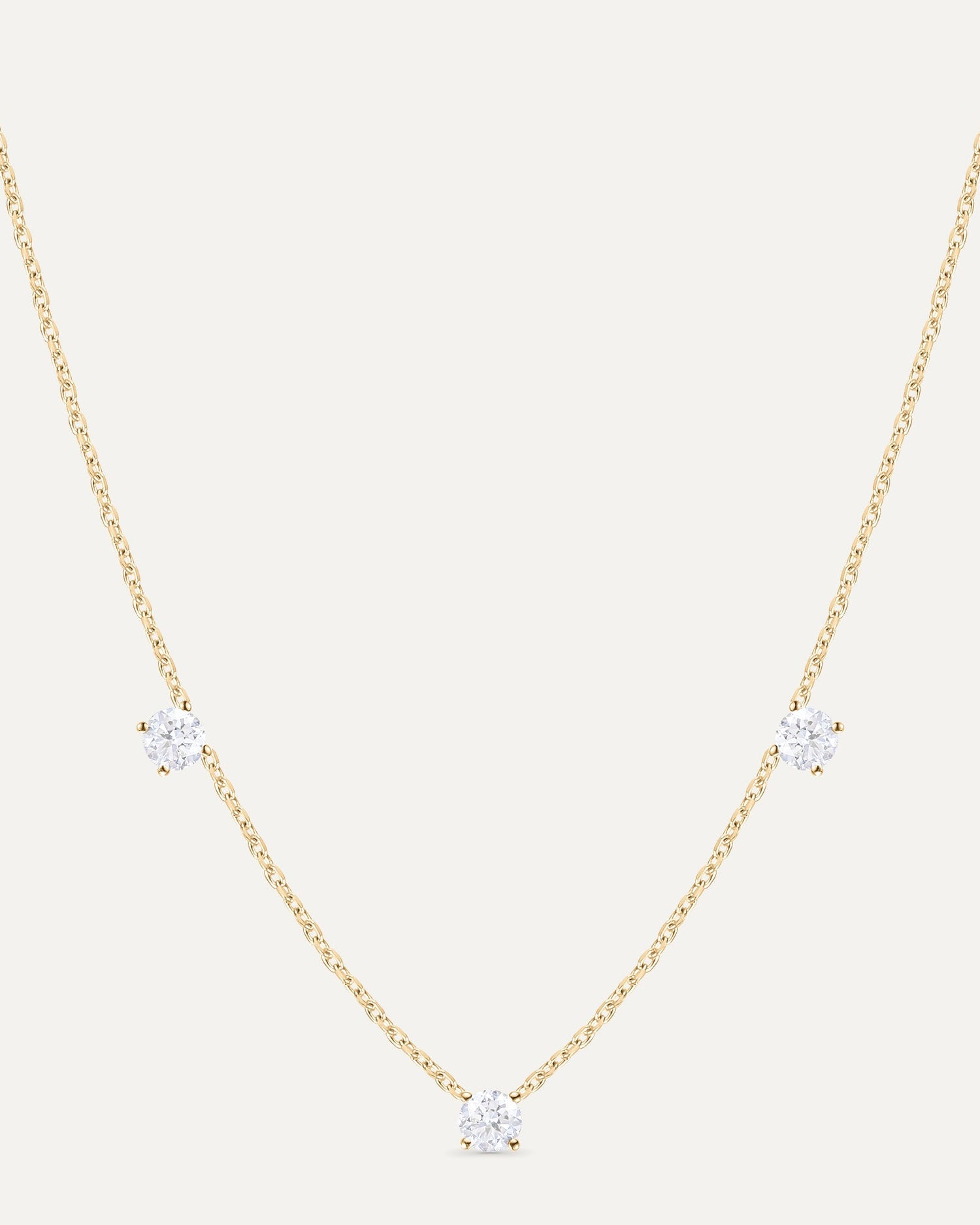 Collier trois diamants en or jaune recyclé 14 carats et diamant de synthèse