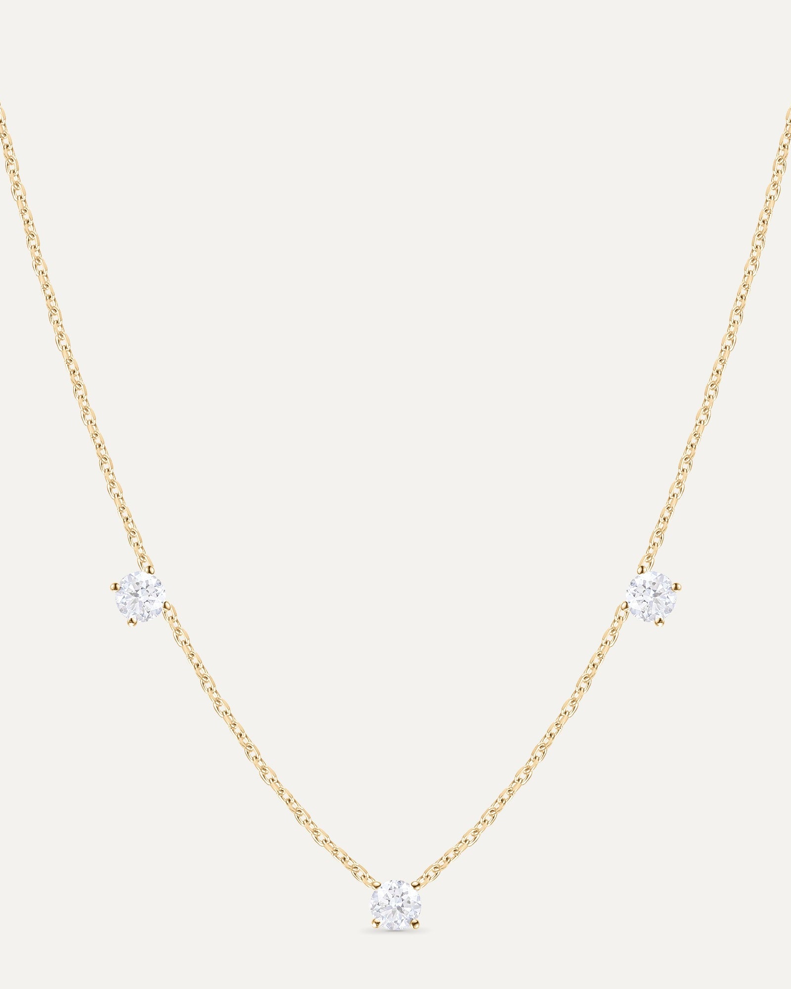 Collier trois diamants en or jaune recyclé 14 carats et diamant de synthèse