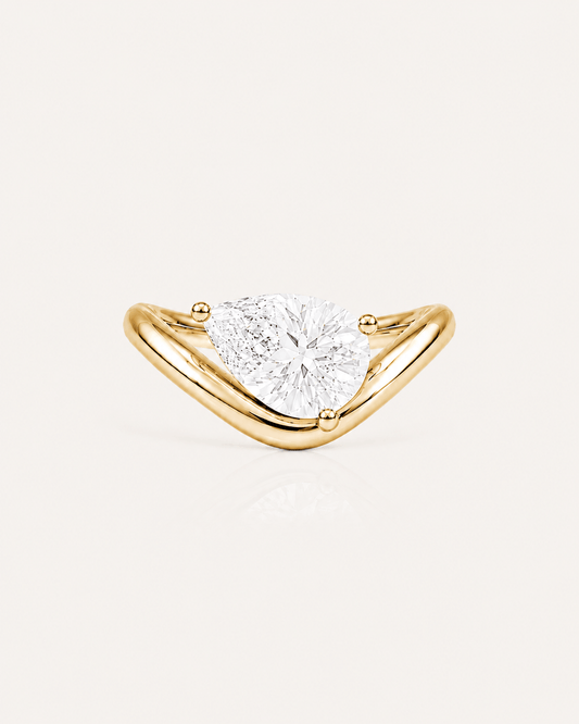 Bague LA POIRE Dune 1 ct — or jaune massif 14 carats anneau sculpté diamant synthèse taille poire D VS+ DYAMKA