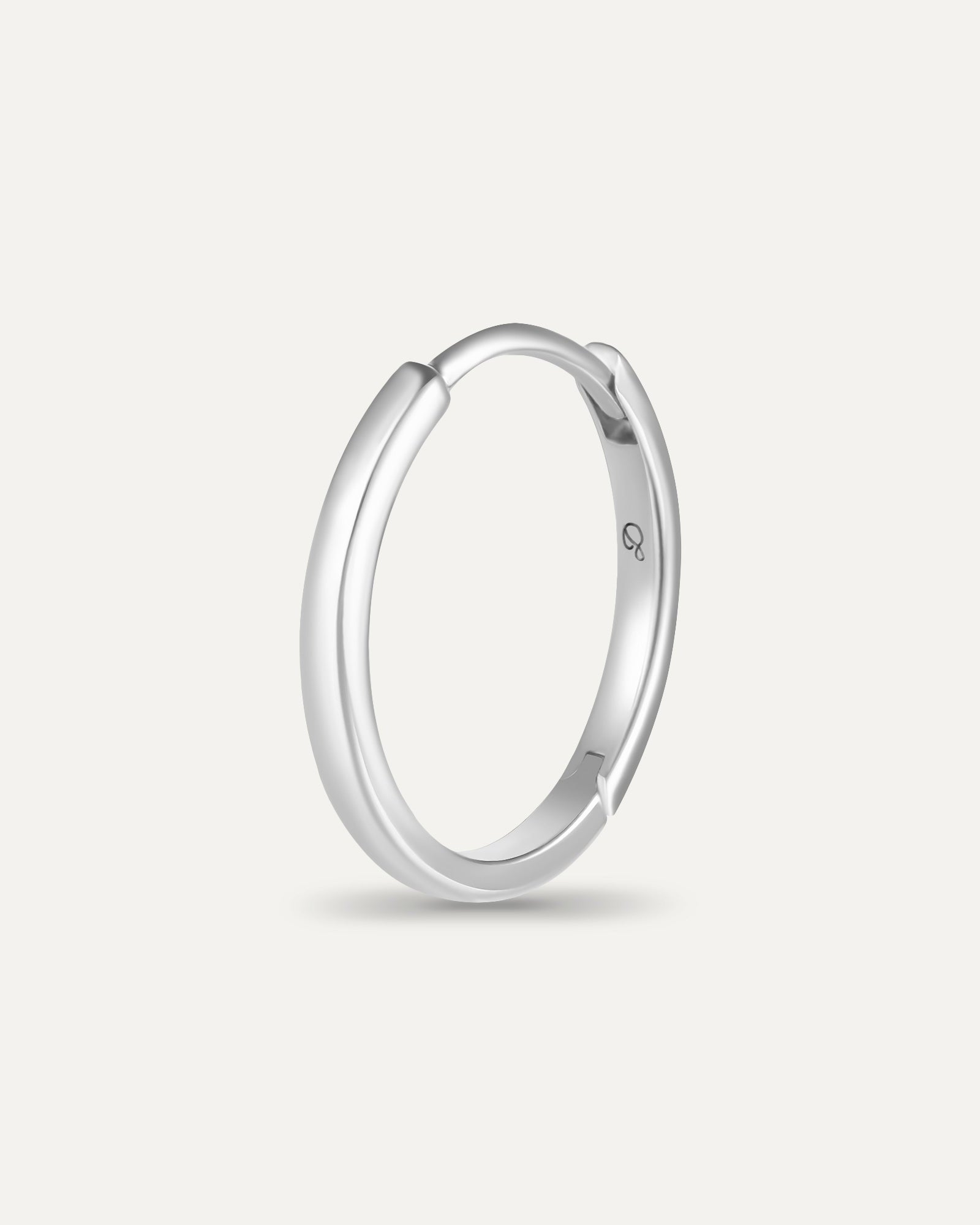 Boucles créoles en or massif 375 blanc