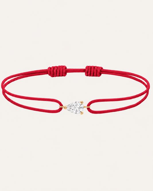Bracelet cordon rouge LA POIRE Chance — or jaune massif 14 carats diamant synthèse taille poire D–E VS+ DYAMKA