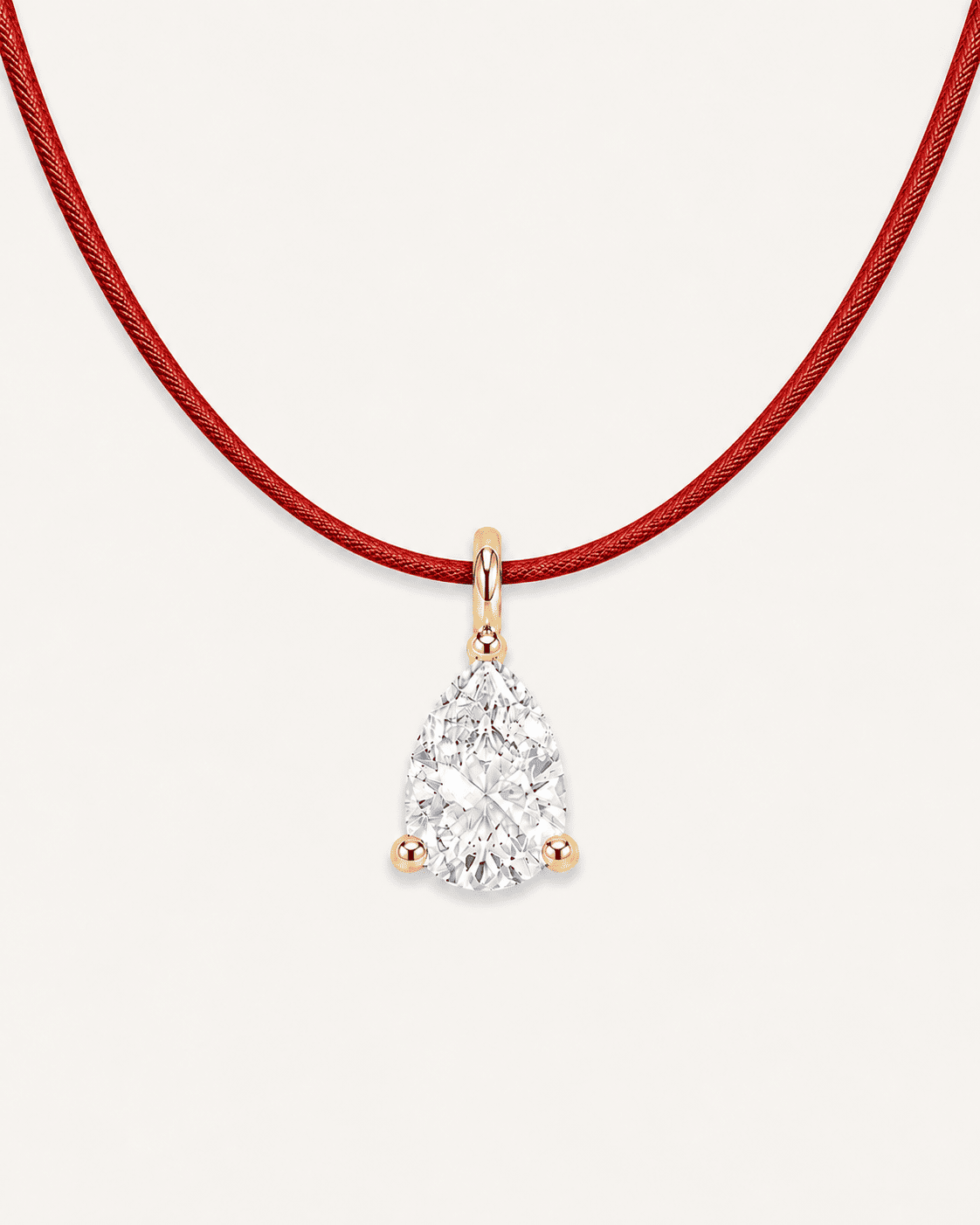 Détail Collier cordon rouge LA POIRE Signature — or jaune massif 14 carats diamant synthèse taille poire 0,50 ct D–E VS+ DYAMKA